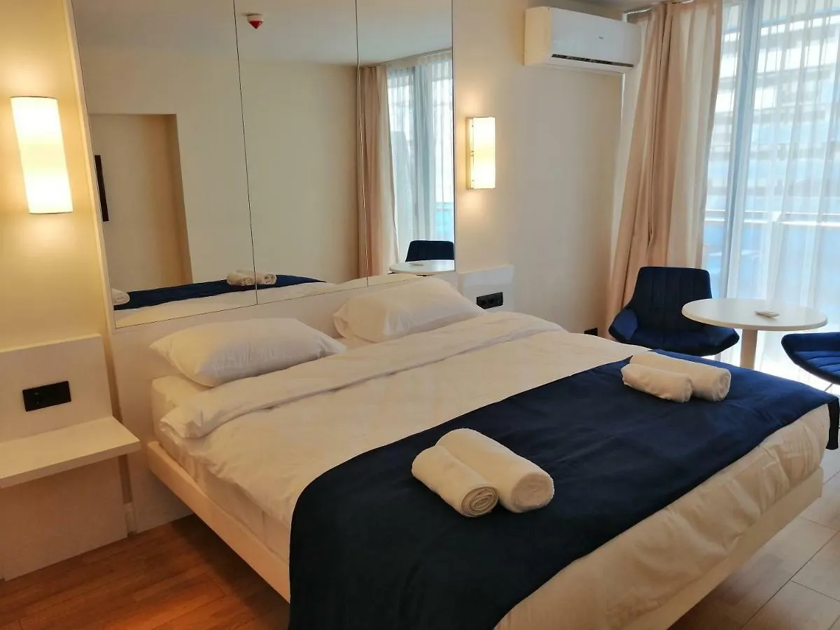 באטומי Orbi City Towers 0*,