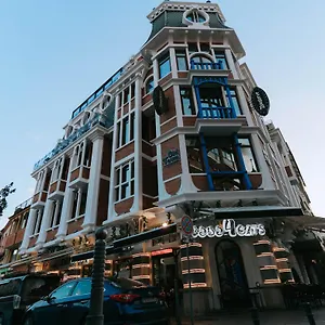 酒店 老城酒店, 巴统